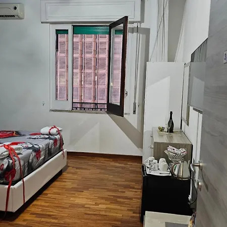 Bed & Breakfast Blue Crystal