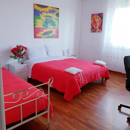 Bed & Breakfast Blue Crystal *