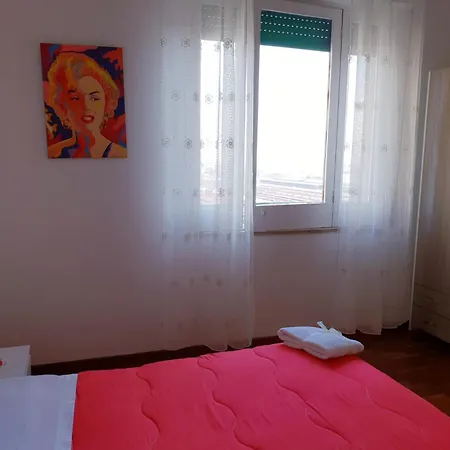 Blue Crystal Bed & Breakfast *