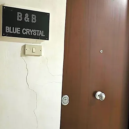 Bed & Breakfast Blue Crystal *