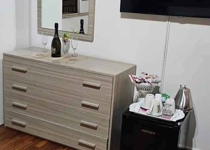 Bed & Breakfast Blue Crystal