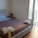 Blue Crystal Bed and breakfast *